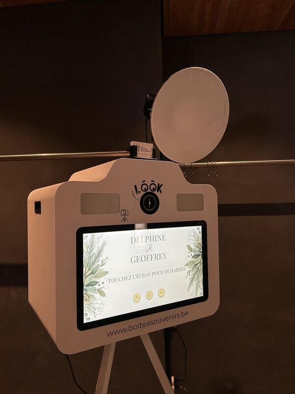 Photobooth dans une ambiance chaleureuse en soirée